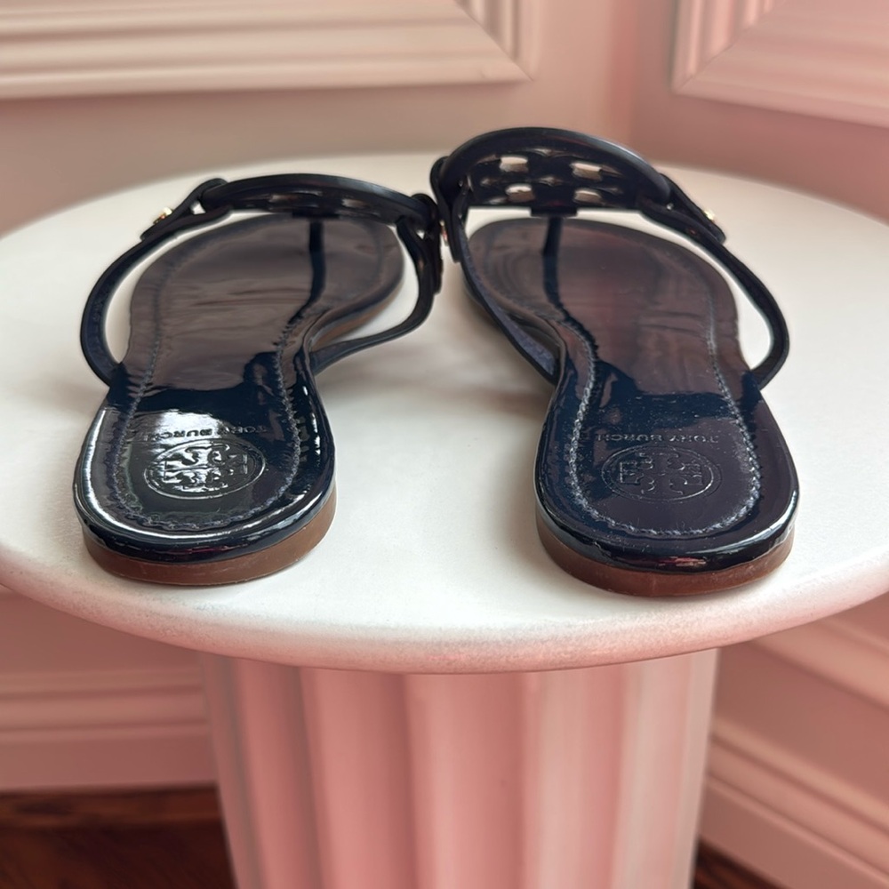 Tory Burch Navy Miller Sandals Multicolor Logo Size 8.5 - Picture 10 of 13